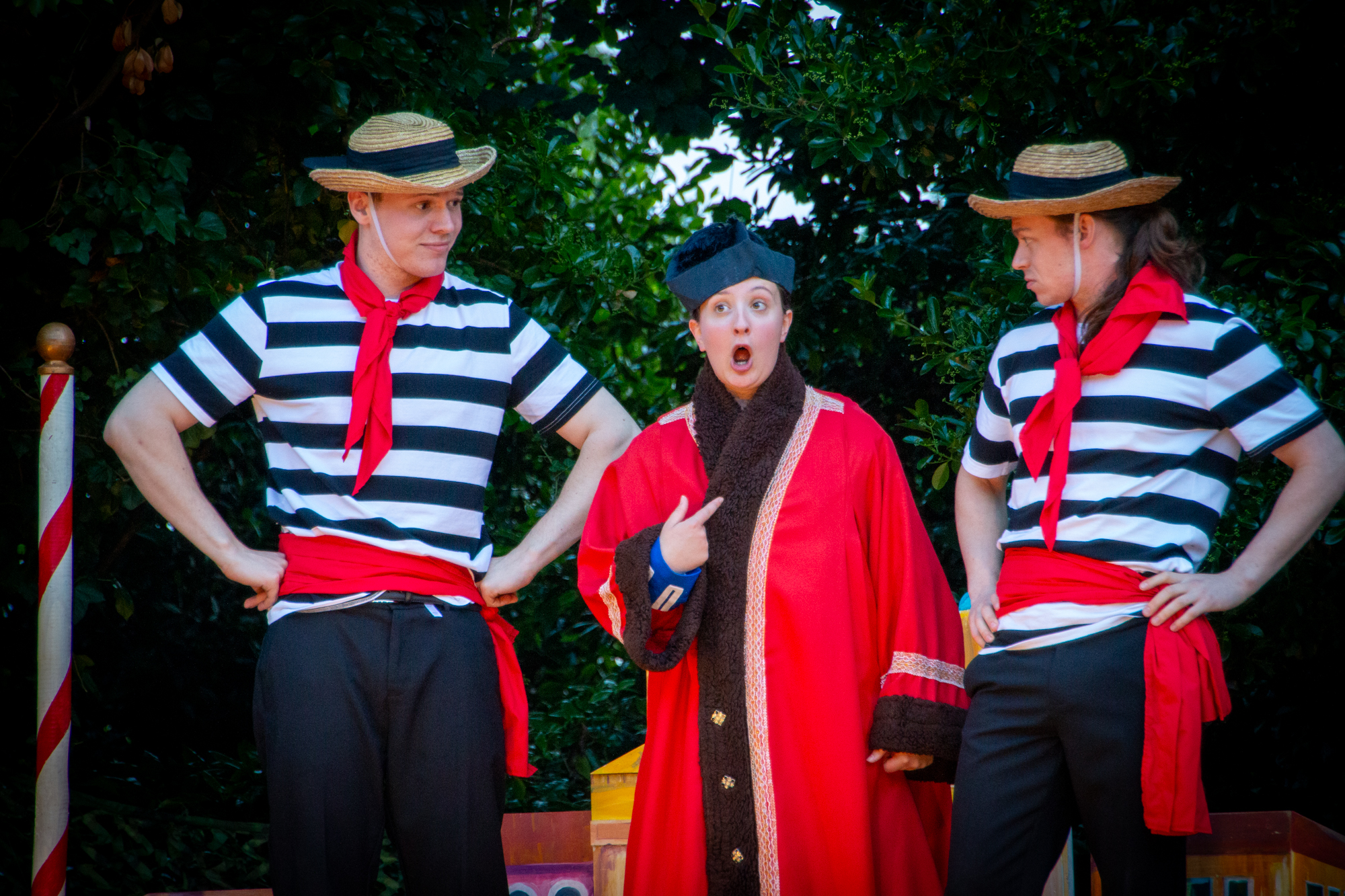 The Gondoliers - 3 actors in costume outdoor theatre